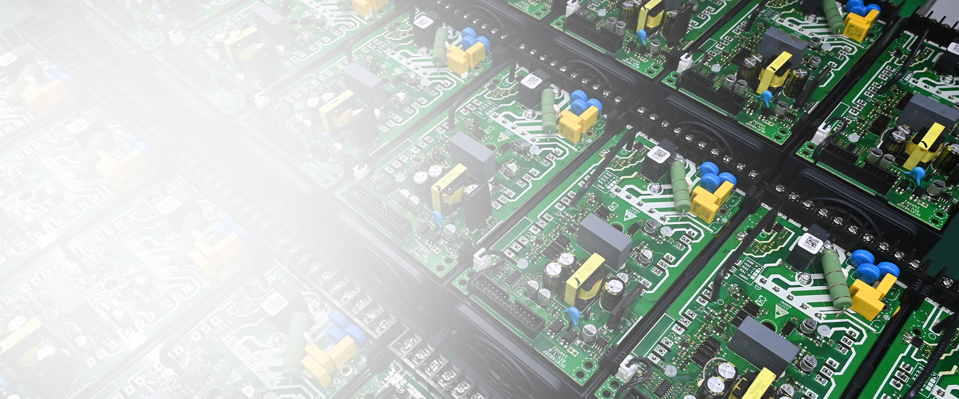 SCALABLE MANUFACTURING, BUILT FOR VOLUME ORDERS